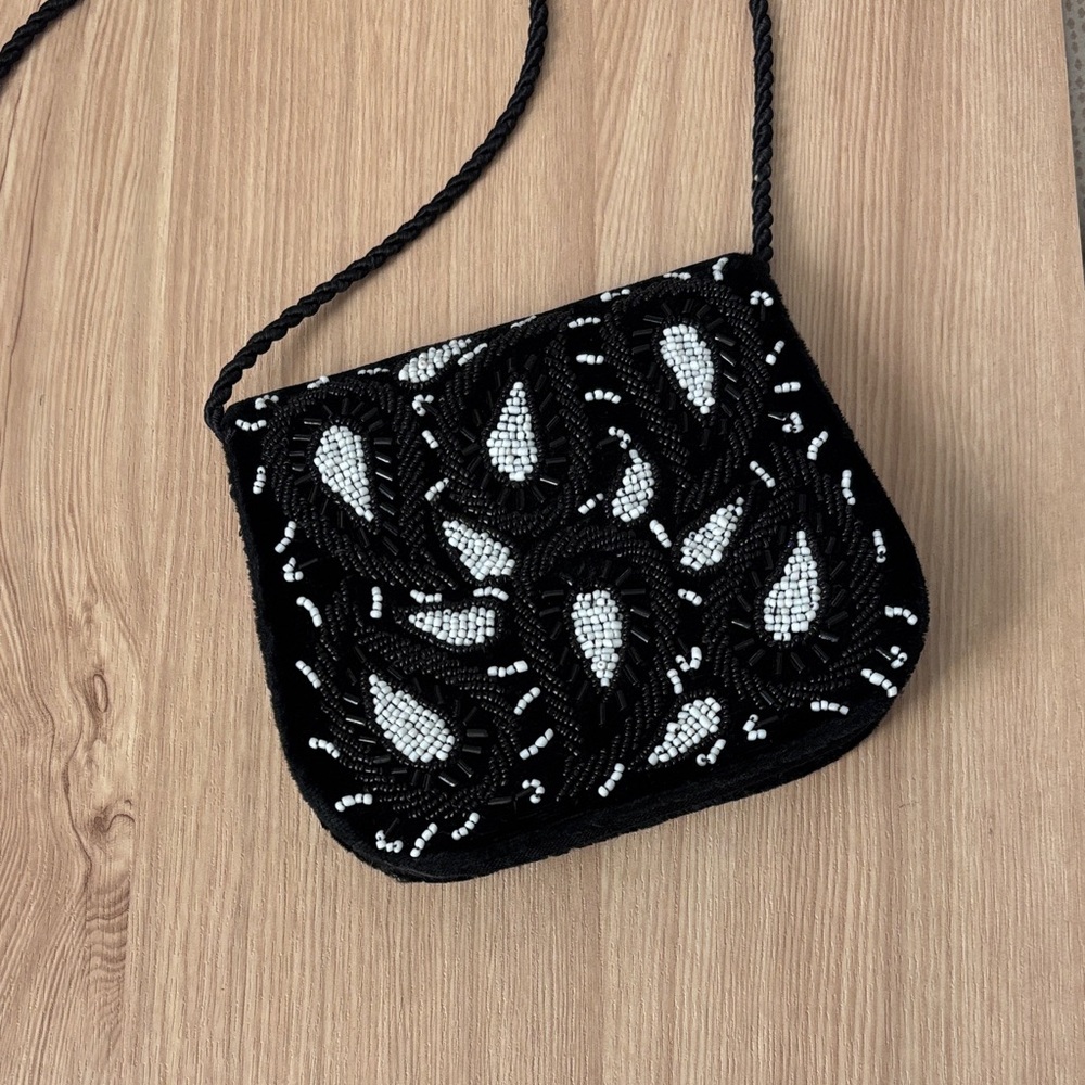 Elegant Black and White Beaded Women's Bag